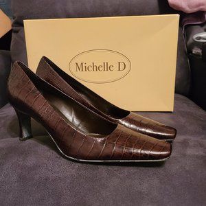 Michelle D Heels Brown Leather w/alligator pattern